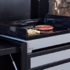 Plancha de Gas Premium G60 Negra y Gris. - Imagen 4